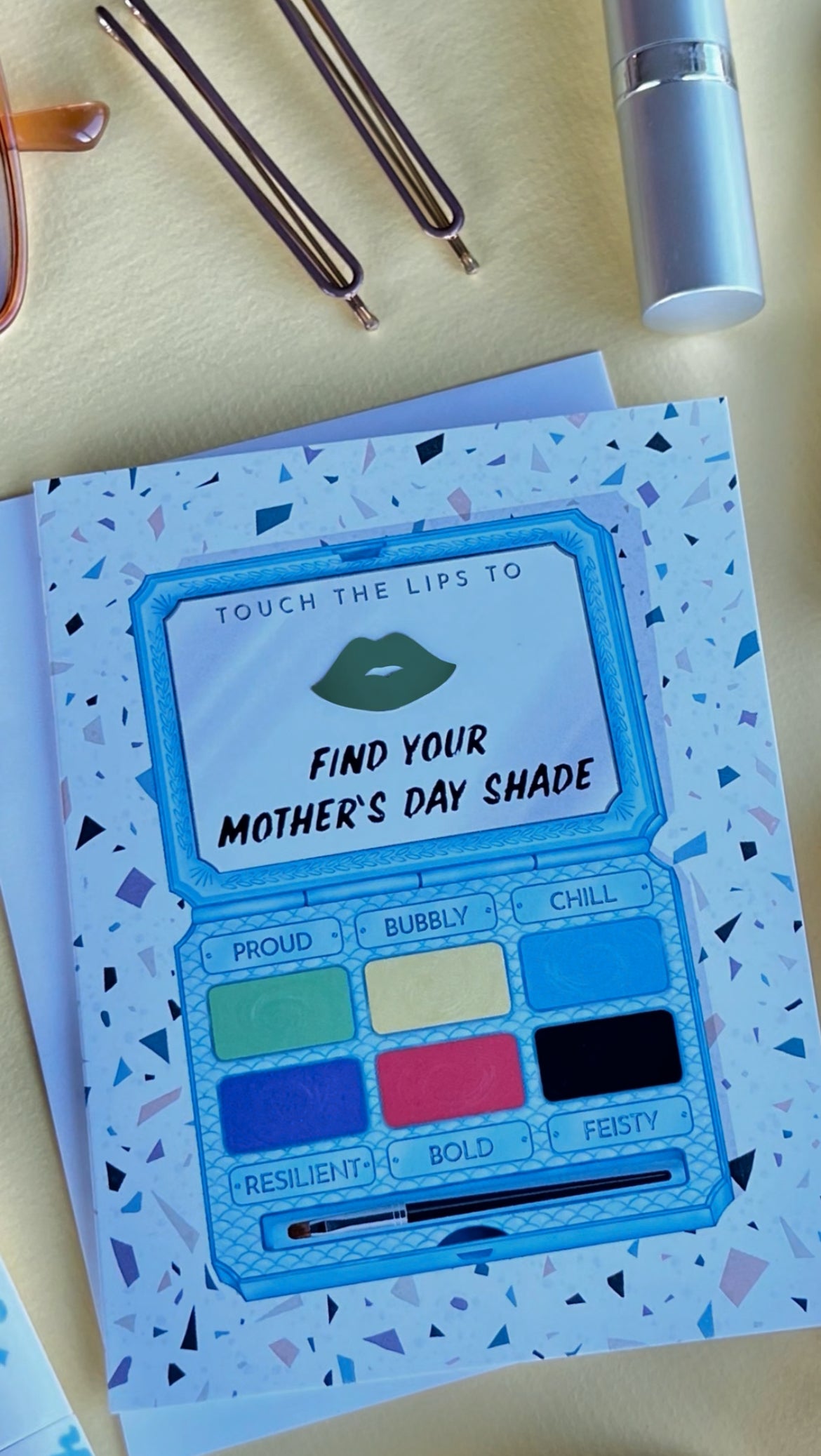 Mother’s Day Color Changing Lips Card