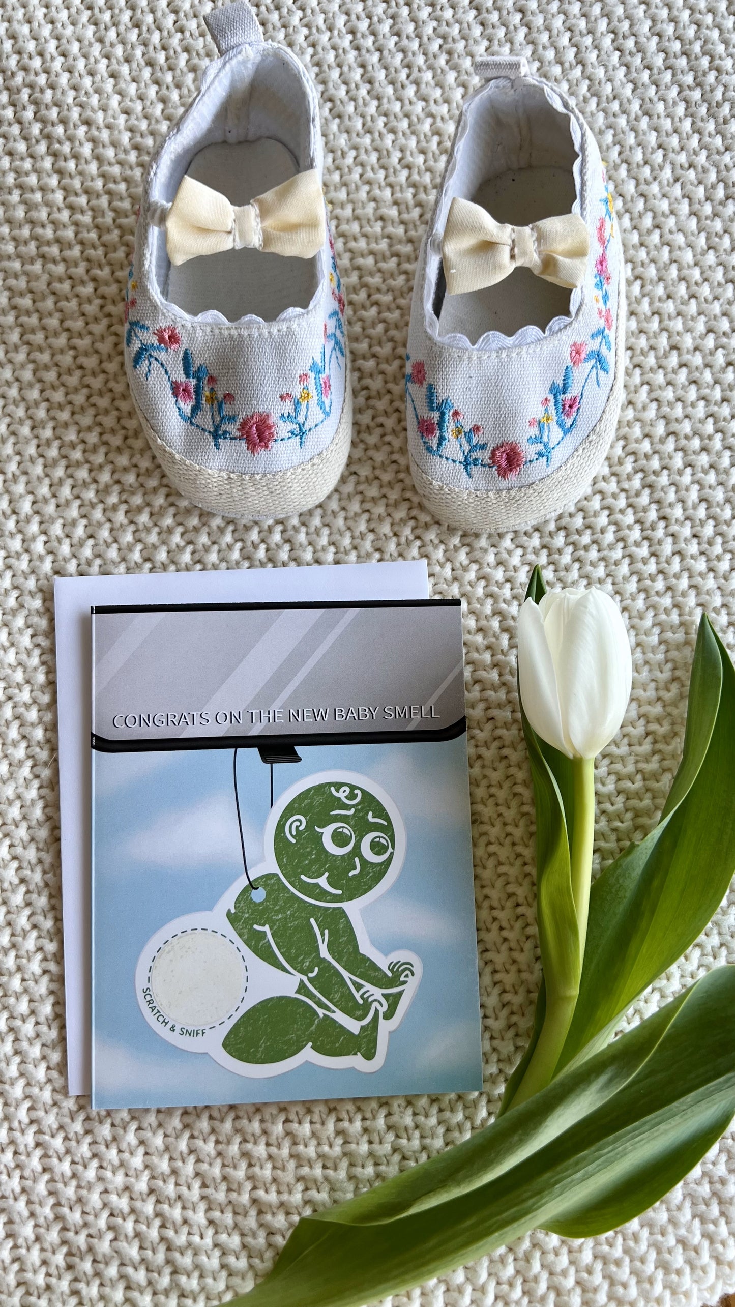 New Baby Smell Card - Scratch and Sniff